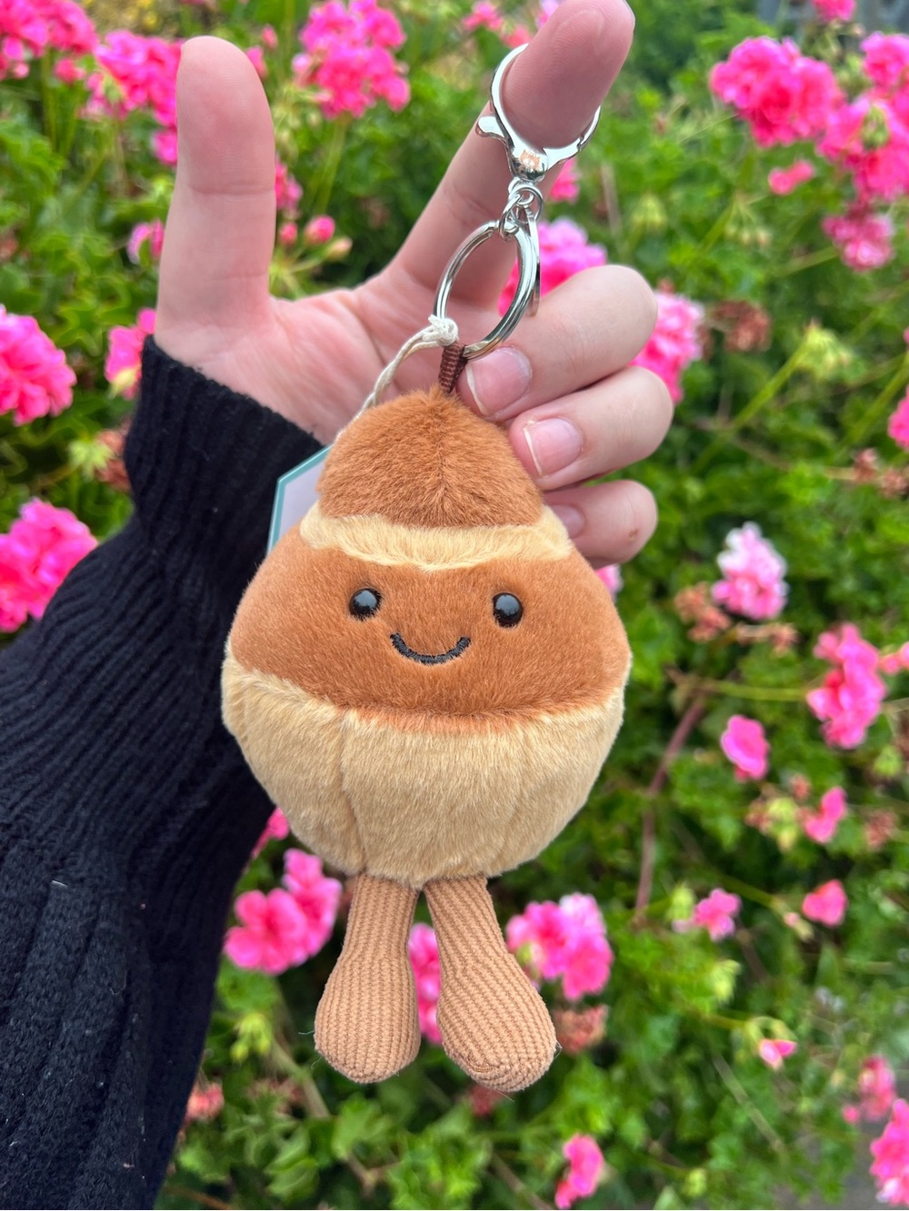 MUFFIN PLUSH KEYCHAIN